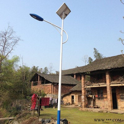 廠家生產(chǎn)太陽能戶外燈. 太陽能LED燈  燈桿 .太陽能LED路燈.
