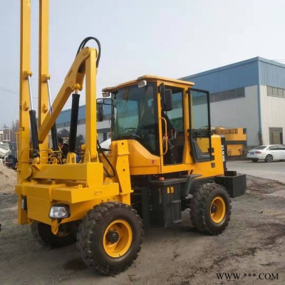 公路修建打樁機(jī)  農(nóng)用自走式打樁機(jī)  液壓光伏打樁機(jī)山東子銳廠家