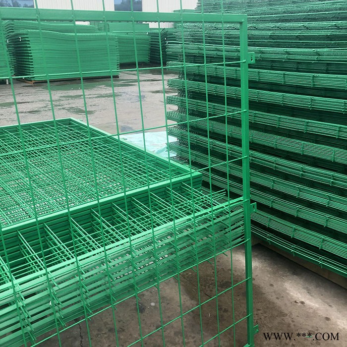 博通FHL-05 光伏圍欄網(wǎng) 電站防護(hù)圍欄 場(chǎng)地護(hù)欄網(wǎng) 圈地圍欄網(wǎng) 生產(chǎn)廠家