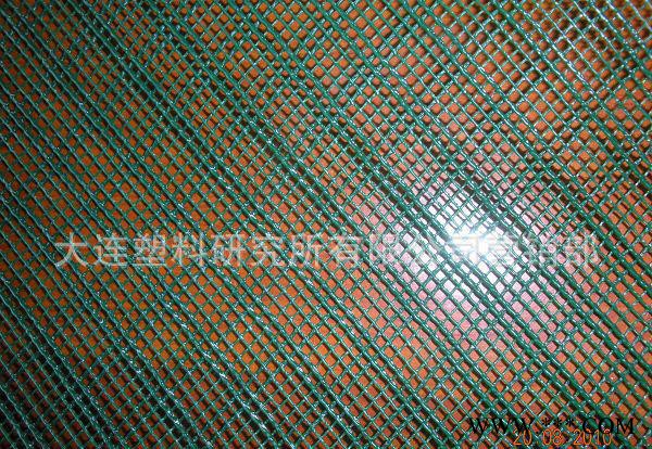 大塑研風(fēng)力發(fā)電用擠出成型塑料導(dǎo)流網(wǎng)生產(chǎn)設(shè)備DSY-WKW-1200