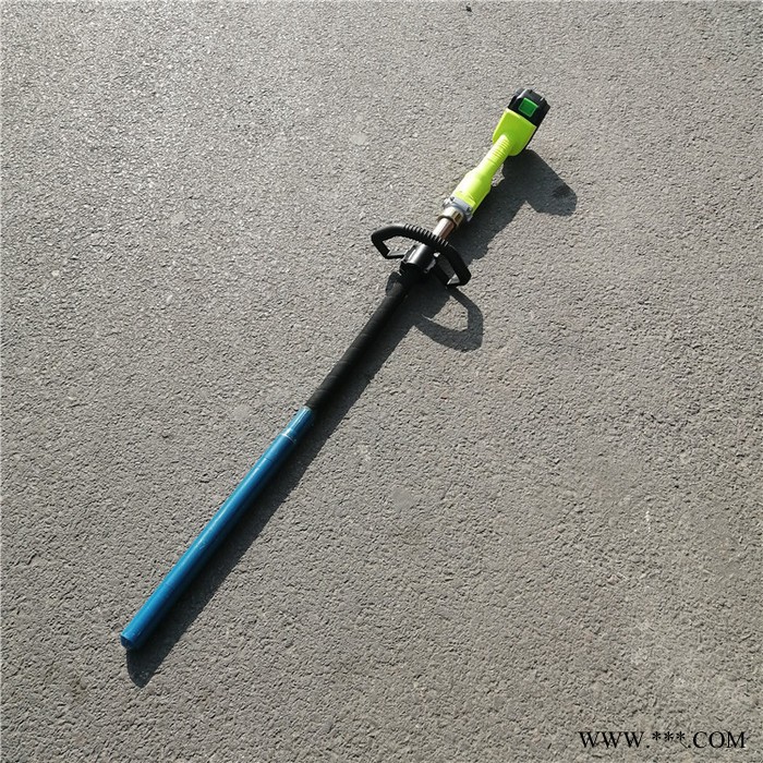 鑫隆鋰電池小型充電手提式混凝土震動(dòng)棒 混泥土建筑振動(dòng)器 手持水泥振搗