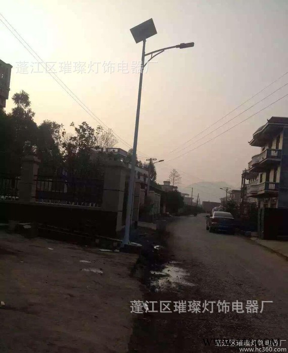璀璨  專業(yè)太陽(yáng)能路燈廠家，主營(yíng)太陽(yáng)能路燈 光伏路燈制造商