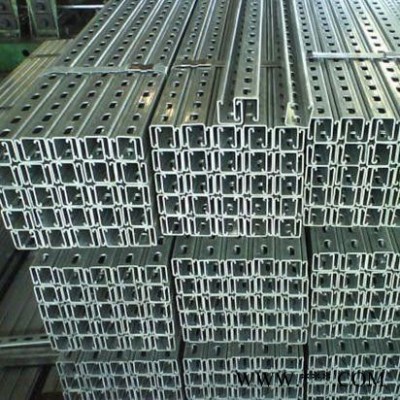供應(yīng)大量現(xiàn)貨光伏支架、配件