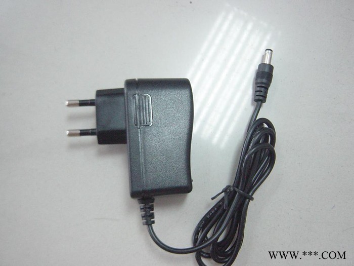供應(yīng)HCT8.4V1A鋰電池充電器