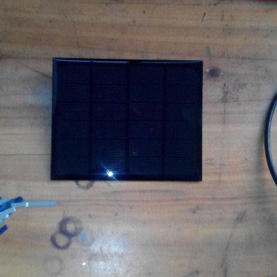 太陽(yáng)能電池滴膠板光伏板廠家自產(chǎn)可按要求做玩具燈具用太陽(yáng)能滴膠