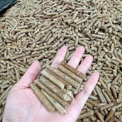 源頭廠家批發 生物質全竹顆粒 高熱值低灰份耐燒耐用 純竹粉顆粒